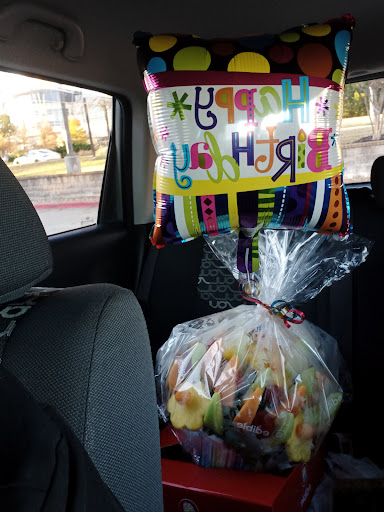 Gift Shop «Edible Arrangements», reviews and photos, 617 Uptown Blvd #105, Cedar Hill, TX 75104, USA