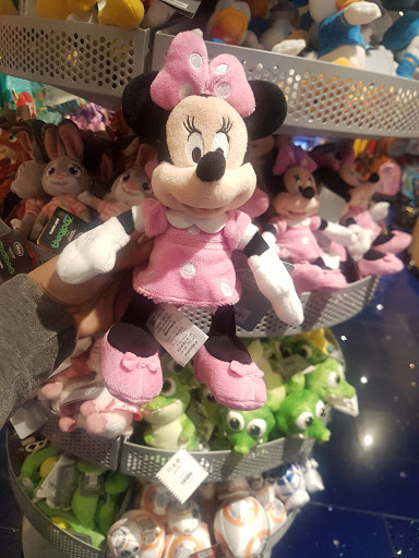 Toy Store «Disney Store», reviews and photos, 7700 W Arrowhead Towne Center, Glendale, AZ 85308, USA