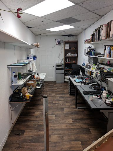 Computer Repair Service «Go2laptops Shop & Computer Repair», reviews and photos, 2355 McKee Rd #20B, San Jose, CA 95116, USA