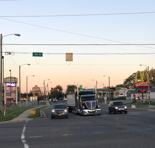 Grocery Store «Kroger», reviews and photos, 310 W North St, Kendallville, IN 46755, USA