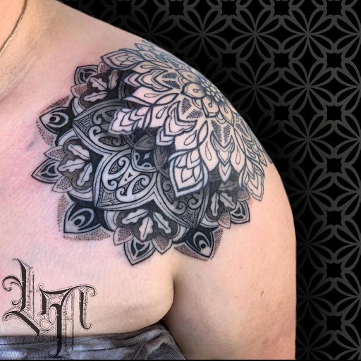Explore neck sleeve tattoo ideas, creative tattoo ideas in Houston, available at Houston Heights Tattoo & Piercing