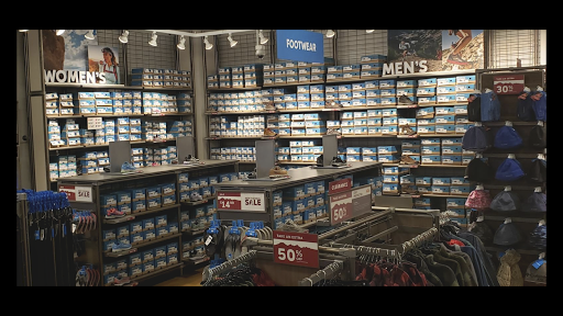 Sportswear Store «Columbia Sportswear Outlet Store - Orlando Premium Outlets», reviews and photos, 8166 Vineland Ave #1765, Orlando, FL 32821, USA