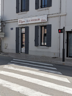 L'agence Julie Immobilier de Saint-Martin-de-Crau à Saint-Martin-de-Crau