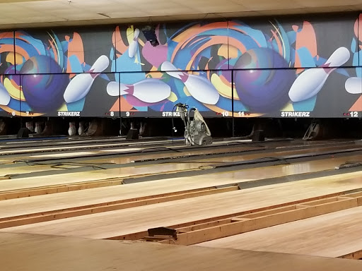 Bowling Alley «Fort Walton Beach Bowl», reviews and photos, 745 Beal Pkwy NW, Fort Walton Beach, FL 32547, USA