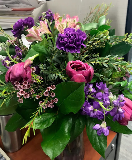 Florist «Up-Towne Flowers & Gift Shoppe», reviews and photos, 2145 W Dublin Granville Rd, Worthington, OH 43085, USA