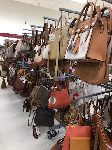 Department Store «T.J. Maxx», reviews and photos, 331 New Jersey 18, East Brunswick, NJ 08816, USA