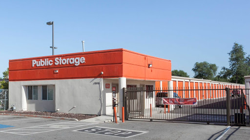 Public Storage