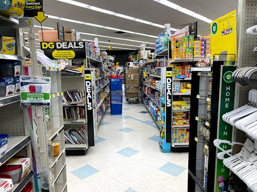 Discount Store «Dollar General», reviews and photos, 3812 E Davison St, Hamtramck, MI 48212, USA