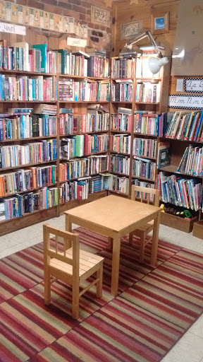 Used Book Store «Booklegger», reviews and photos, 402 2nd St, Eureka, CA 95501, USA