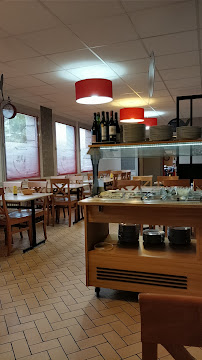 Atmosphère du Restaurant français Le Poisson Rouge. Restaurant à La Trinité-Surzur - n°3