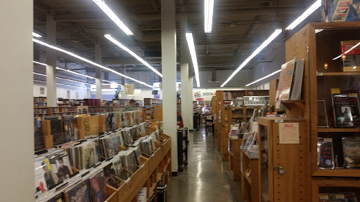 Book Store «Half Price Books», reviews and photos, 39152 Fremont Hub, Fremont, CA 94538, USA