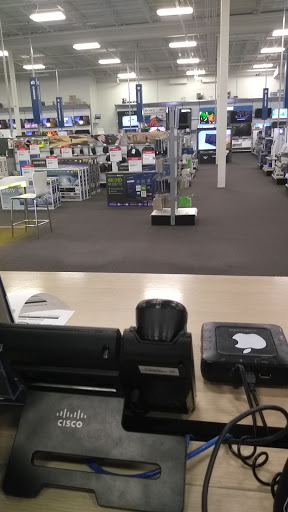 Electronics Store «Best Buy», reviews and photos, 115 N 76th St, Omaha, NE 68114, USA