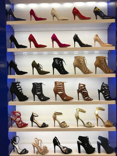 Shoe Store «Shiekh Shoes», reviews and photos, 1100 S Mooney Blvd, Visalia, CA 93277, USA