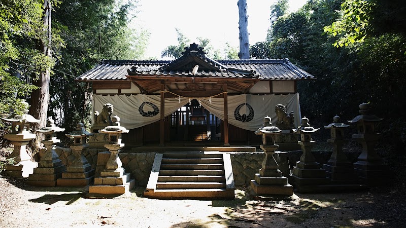 春日神社