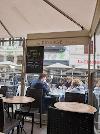 Atmosphère du Restaurant LES HAMMADITES à Roubaix - n°13