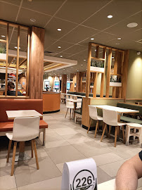 Atmosphère du Restauration rapide McDonald's à Longuenesse - n°17