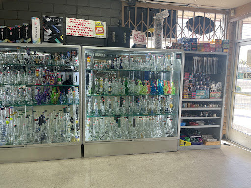 Tobacco Shop «One Love Smoke Shop», reviews and photos, 7010 Trask Ave, Westminster, CA 92683, USA