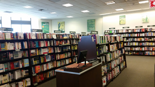 Book Store «Barnes & Noble», reviews and photos, 5959 Triangle Town Blvd, Raleigh, NC 27616, USA