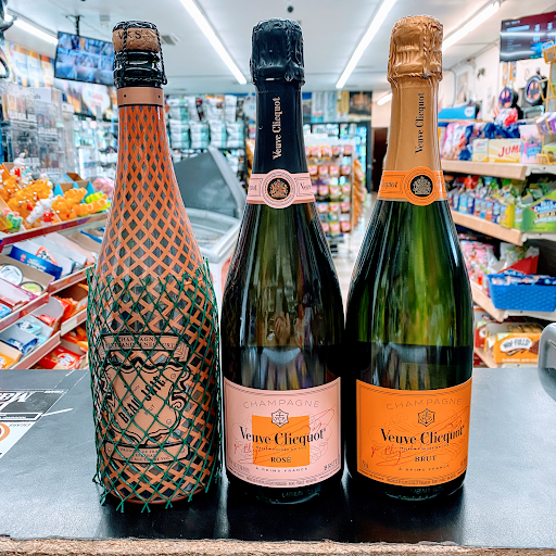 Liquor Store «Liquor store Sahara Liquor», reviews and photos, 4601 W Sahara Ave, Las Vegas, NV 89102, USA