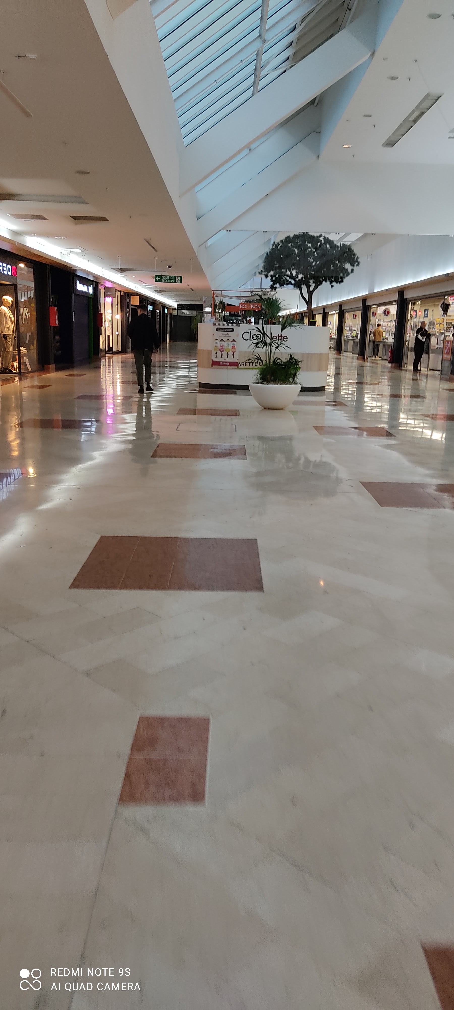 Photo n° 7 de l'avis de LES.E fait le 25/04/2023 à 21:58