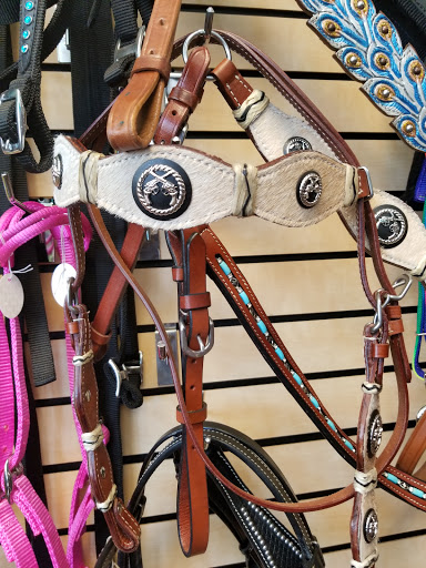 Western Apparel Store «DosCowgirls Horse Tack And Western store», reviews and photos, 18530 E San Tan Blvd, Queen Creek, AZ 85142, USA