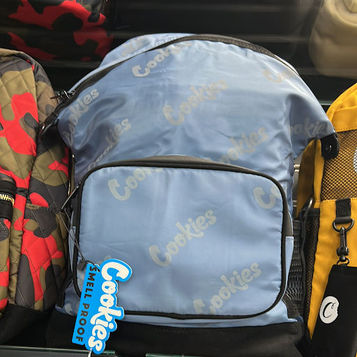 Tobacco Shop «Puff&Pass Smoke Shop», reviews and photos, 14151 Ramona Blvd #2B, Baldwin Park, CA 91706, USA