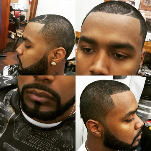 Barber Shop «Naps Barber Shop», reviews and photos, 1109 W Roosevelt Rd, Maywood, IL 60153, USA