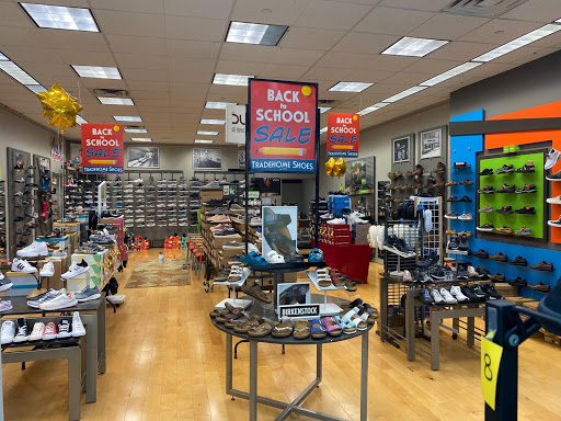 Shoe Store «Tradehome Shoes», reviews and photos, 3301 W Main St, Norman, OK 73072, USA