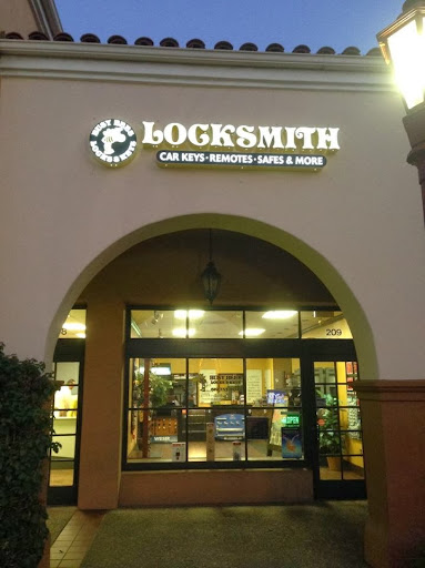 Locksmith «Busy Bees Locks & Keys Locksmith», reviews and photos, 386 E H St #209, Chula Vista, CA 91910, USA