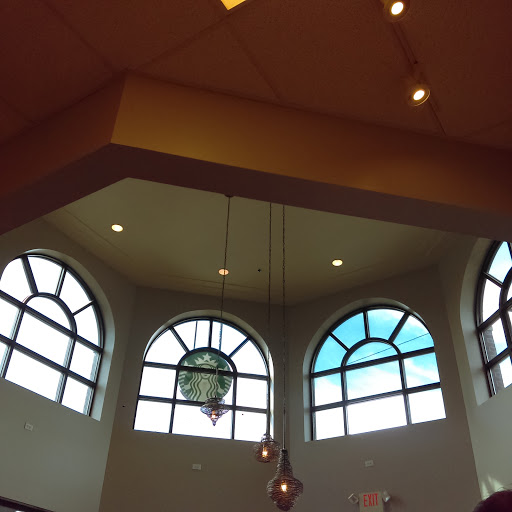 Coffee Shop «Starbucks», reviews and photos, 7161 N Milwaukee Ave, Niles, IL 60714, USA