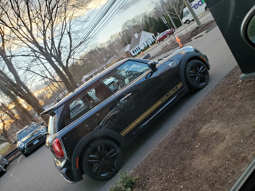 Car Dealer «MINI of Fairfield County», reviews and photos, 154 Post Rd, Darien, CT 06820, USA
