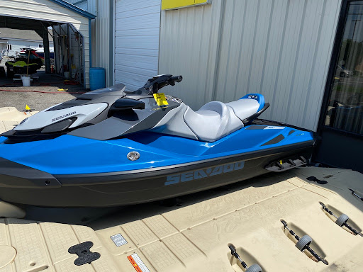 Boat Dealer «Xtreme Power Sports», reviews and photos, 564 N Main St, Kilmarnock, VA 22482, USA