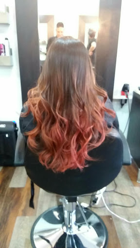 Hair Salon «LE HAIR Salon & Color Bar», reviews and photos, 8236 W Flagler St, Miami, FL 33144, USA