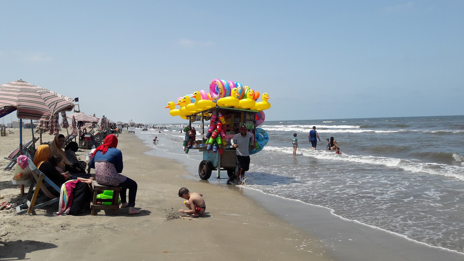 Foto av New Damietta Beach med lång rak strand