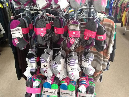Thrift Store «Goodwill Store and Donation Center», reviews and photos, 950 W Norton Ave h, Muskegon, MI 49441, USA