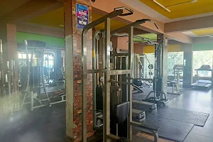 SAM'S GYM (UNISEX FITNESS CENTER) image