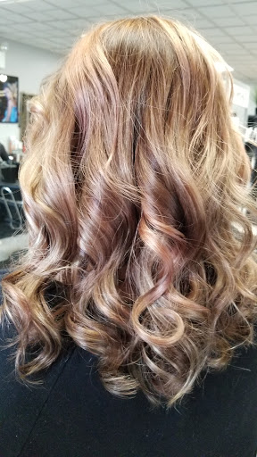 Hair Salon «Hot Heads Salon», reviews and photos, 390 N Courtland St, East Stroudsburg, PA 18301, USA