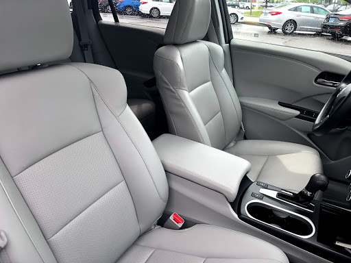 Hyundai Dealer «Crestmont Hyundai», reviews and photos, 2961 Center Rd, Brunswick, OH 44212, USA