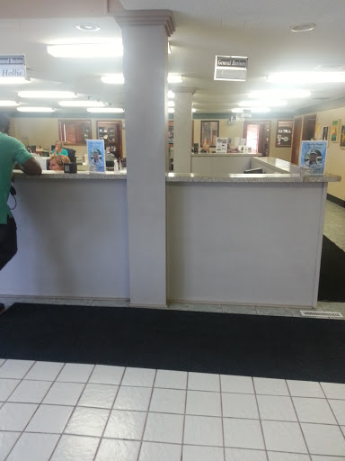 Auction House «Dyer Auto Auction», reviews and photos, 641 Joliet St, Dyer, IN 46311, USA