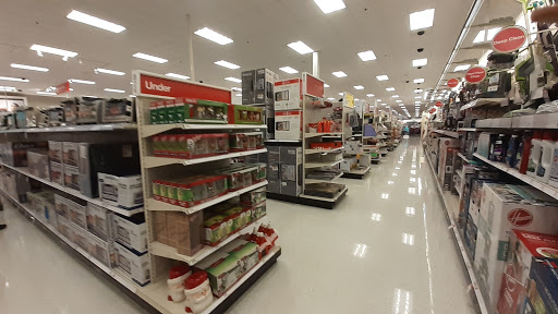 Department Store «Target», reviews and photos, 1750 W 37th St, Hialeah, FL 33012, USA