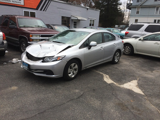 Auto Body Shop «South Valley Auto», reviews and photos, 1109 S Main St, Torrington, CT 06790, USA