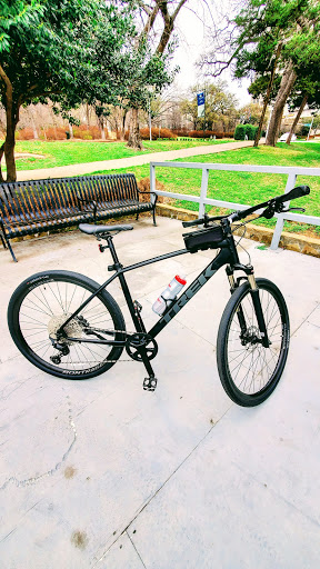 Bicycle Store «Bicycles Plus», reviews and photos, 7015 Snider Plz # 200, Dallas, TX 75205, USA