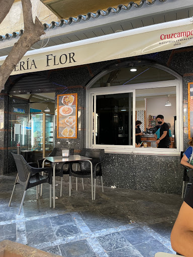 Cafetería Flor - P.º Reding, 14, 29016 Málaga