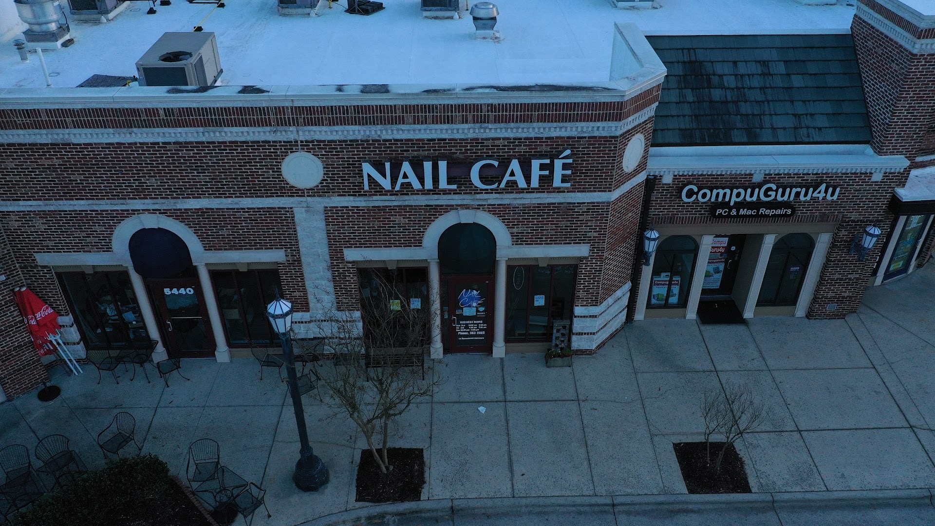 Nail Cafe