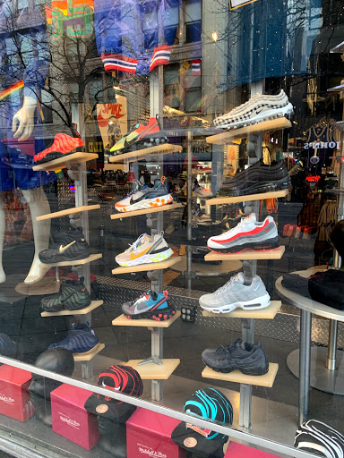 Shoe Store «Sole Street Shoes», reviews and photos, 716 16th St # 1, Denver, CO 80202, USA