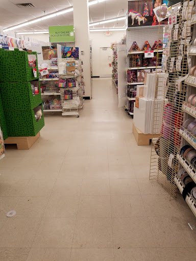 Fabric Store «Jo-Ann Fabrics and Crafts», reviews and photos, 1635 Plymouth Rd, Minnetonka, MN 55305, USA