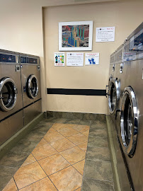 Lake Effect Laundromat - Photo 8 - Car repair in Buffalo, NY, Buffalo