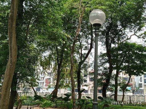 Gia Lâm Park