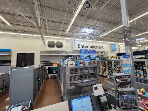 Department Store «Walmart Supercenter», reviews and photos, 4700 135th St, Crestwood, IL 60445, USA
