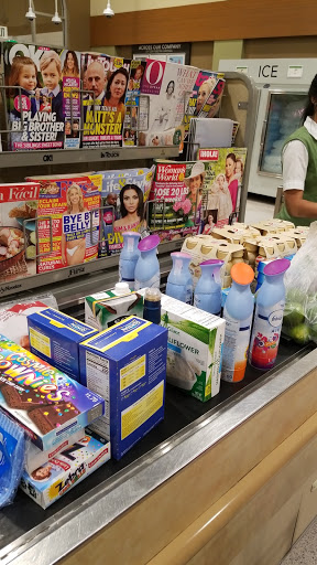 Supermarket «Publix Super Market at Hialeah», reviews and photos, 155 E 2nd Ave, Hialeah, FL 33010, USA